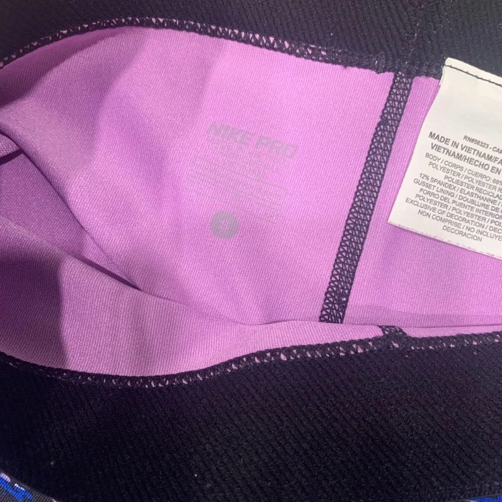 Nike Pros Bundle - Picture 7 of 16